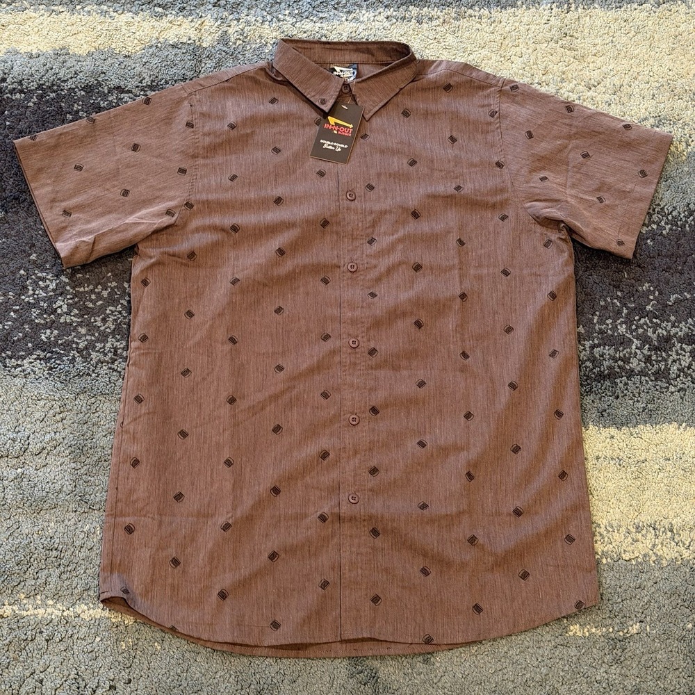 NWT In-n-Out  Double-Double Button Up Short Sleeve Shirt Mens Large